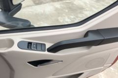 东风柳汽乘龙H5 6.9L柴油 350马力 4X2 万里扬10档 AMT自动档 6.8米仓栅式载货车 东风柳汽乘龙H5 6.9L柴油 350马力 4X2 万里扬10档 AMT自动档 6.8米仓栅式载货车