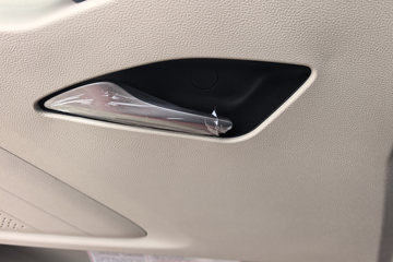 ������������H5 6.9L���� 350���� 4X2 ������10�� AMT�Զ��� 6.8�ײ�դʽ�ػ���ͼƬ