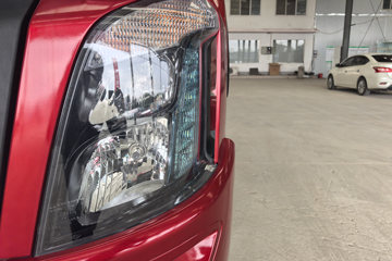 �������� ����H5 ������ 7.7L LNG 320���� 4X2 ��ʿ��8�� 9.7����ʽ�ػ���ͼƬ