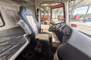 �������� ����H5 ������ 7.7L LNG 320���� 4X2 ��ʿ��8�� 9.7����ʽ�ػ���ͼƬ