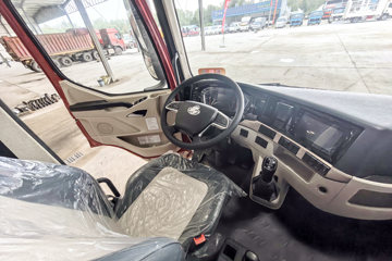 �������� ����H5 ������ 7.7L LNG 320���� 4X2 ��ʿ��8�� 9.7����ʽ�ػ���ͼƬ