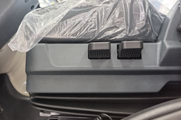 �������� ����H5 ������ 7.7L LNG 320���� 4X2 ��ʿ��8�� 9.7����ʽ�ػ���ͼƬ