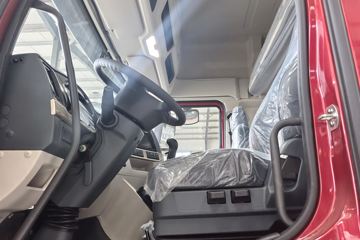 �������� ����H5 ������ 7.7L LNG 320���� 4X2 ��ʿ��8�� 9.7����ʽ�ػ���ͼƬ