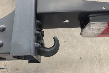 �������� ����H5 ������ 7.7L LNG 320���� 4X2 ��ʿ��8�� 9.7����ʽ�ػ���ͼƬ