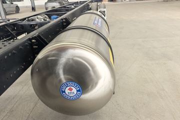 �������� ����H5 ������ 7.7L LNG 320���� 4X2 ��ʿ��8�� 9.7����ʽ�ػ���ͼƬ