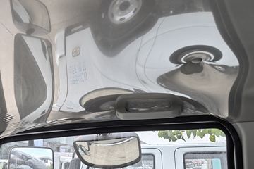 Ծ�� ��ԽC300 142���� 3.7�׵��������ῨͼƬ