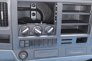 Ծ�� ��ԽC300 142���� 3.7�׵��������ῨͼƬ