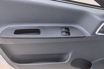 Ծ�� ��ԽC300 142���� 3.7�׵��������ῨͼƬ