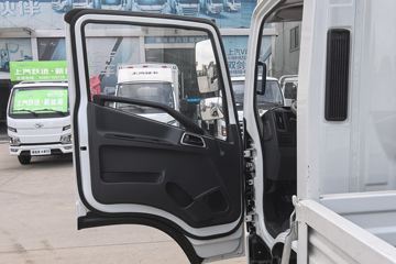 Ծ�� ��ԽC300 142���� 3.7�׵��������ῨͼƬ