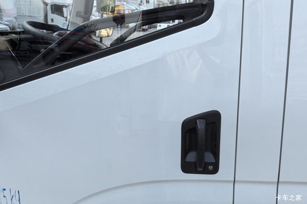 优惠0.3万 南昌市超越C系载货车火热促销中