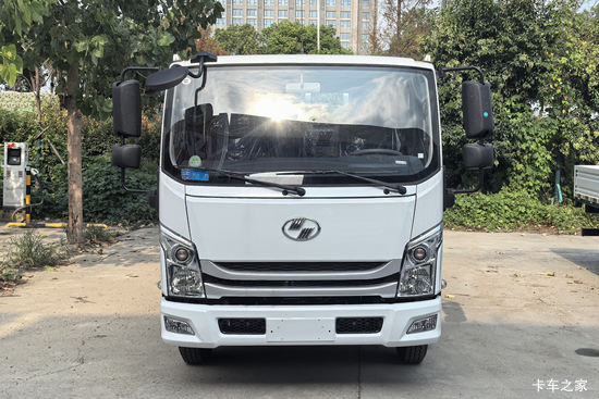 ����Ծ�� ��ԽC300 ��ֵ�� 142���� ������5�� ��ɲ 3.15��˫�Ų�դʽ�Ῠ