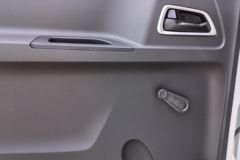 跃进 超越C300 142马力 3.15米双排栏板轻卡 跃进 超越C300 142马力 3.15米双排栏板轻卡