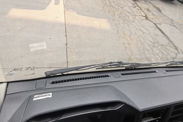 Ծ�� ��ԽC300 142���� 3.15��˫�������ῨͼƬ