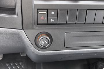 Ծ�� ��ԽC300 142���� 3.15��˫�������ῨͼƬ