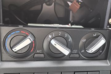 Ծ�� ��ԽC300 142���� 3.15��˫�������ῨͼƬ