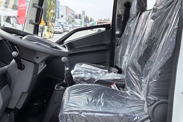 Ծ�� ��ԽC300 142���� 3.15��˫�������ῨͼƬ