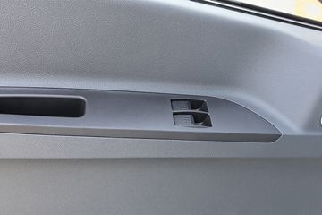 Ծ�� ��ԽC300 142���� 3.15��˫�������ῨͼƬ