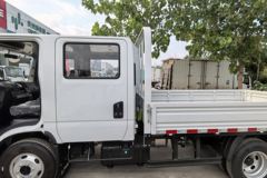 跃进 超越C300 142马力 3.15米双排栏板轻卡 跃进 超越C300 142马力 3.15米双排栏板轻卡