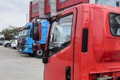 跃进 超越C500-33 170马力 4.2米单排栏板轻卡 跃进 超越C500-33 170马力 4.2米单排栏板轻卡