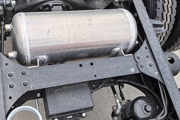 Ծ�� ��ԽC500-33 170���� 4.2�׵��������ῨͼƬ