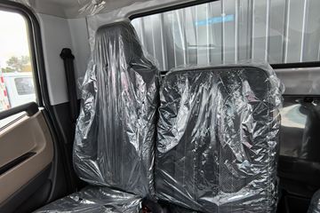 Ծ�� ��ԽH500 180���� 4.2�׵��Ų�դʽ�ῨͼƬ