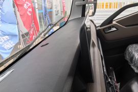 超越H系&nbsp;载货车驾驶室                                               图片