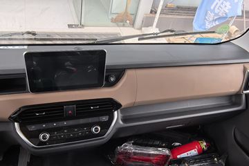 Ծ�� ��ԽH500 180���� 4.2�׵��Ų�դʽ�ῨͼƬ