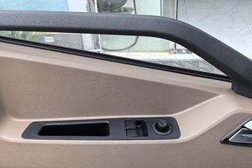 Ծ�� ��ԽH500 180���� 4.2�׵��Ų�դʽ�ῨͼƬ