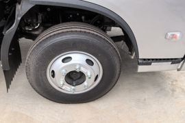 超越H系&nbsp;载货车底盘                                                图片