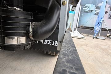 Ծ�� ��ԽH500 180���� 4.2�׵��Ų�դʽ�ῨͼƬ