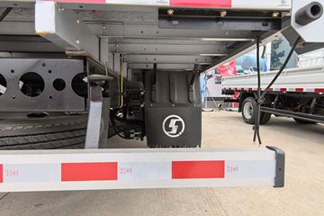 Ծ�� ��ԽH500 180���� 4.2�׵��Ų�դʽ�ῨͼƬ