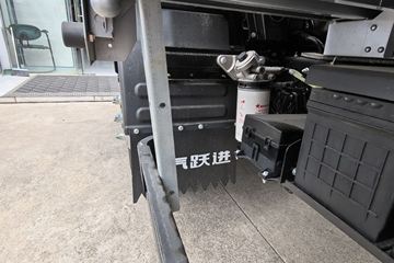 Ծ�� ��ԽH500 180���� 4.2�׵��Ų�դʽ�ῨͼƬ