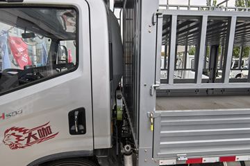 Ծ�� ��ԽH500 180���� 4.2�׵��Ų�դʽ�ῨͼƬ