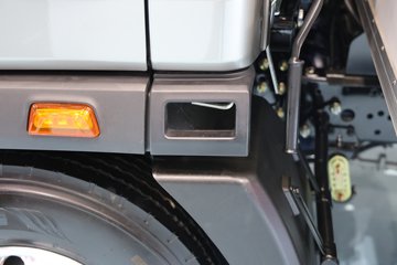 ����HOWO����PRO 170���� 4X2 AMT�Զ��� ��س�ͼƬ