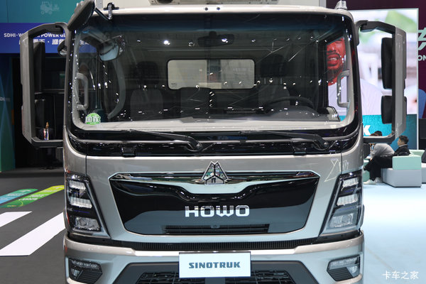 重汽HOWO悍将PRO 169马力 4X2 法士特8档 4.08米冷藏车