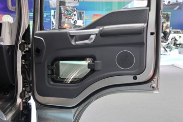 ����HOWO����PRO 170���� 4X2 AMT�Զ��� ��س�ͼƬ