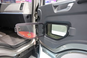 ����HOWO����PRO 170���� 4X2 AMT�Զ��� ��س�ͼƬ