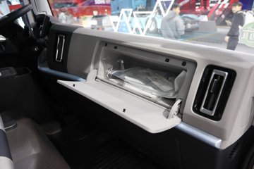 ����HOWO����PRO 170���� 4X2 AMT�Զ��� ��س�ͼƬ