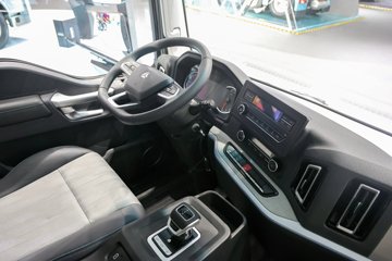 ����HOWO����PRO 170���� 4X2 AMT�Զ��� ��س�ͼƬ