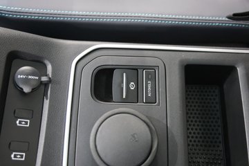 ����HOWO����PRO 170���� 4X2 AMT�Զ��� ��س�ͼƬ