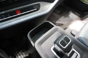 ����HOWO����PRO 170���� 4X2 AMT�Զ��� ��س�ͼƬ