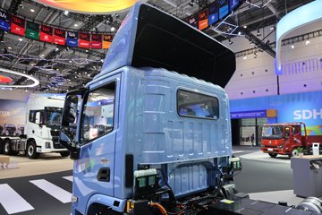 ���桤��X7 ���� ��ɲ 4.18�׵��Ŵ��綯��դʽ�Ῠ ����200.3kWhͼƬ