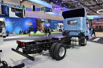 ���桤��X7 ���� ��ɲ 4.18�׵��Ŵ��綯��դʽ�Ῠ ����200.3kWhͼƬ