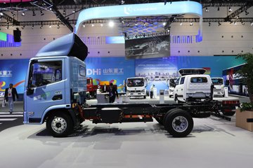 ���桤��X7 ���� ��ɲ 4.18�׵��Ŵ��綯��դʽ�Ῠ ����200.3kWhͼƬ