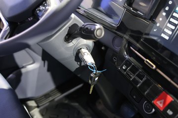 ���桤��X7 ���� ��ɲ 4.18�׵��Ŵ��綯��դʽ�Ῠ ����200.3kWhͼƬ