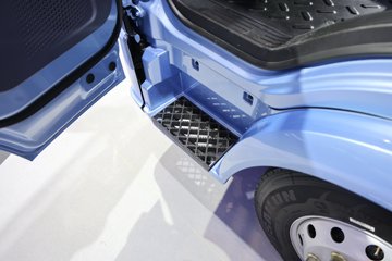 ���桤��X7 ���� ��ɲ 4.18�׵��Ŵ��綯��դʽ�Ῠ ����200.3kWhͼƬ