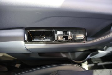 ���桤��X7 ���� ��ɲ 4.18�׵��Ŵ��綯��դʽ�Ῠ ����200.3kWhͼƬ