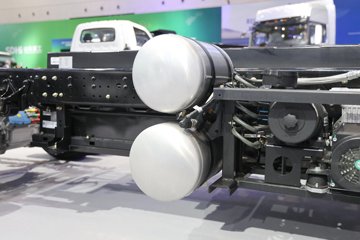 ���桤��X7 ���� ��ɲ 4.18�׵��Ŵ��綯��դʽ�Ῠ ����200.3kWhͼƬ