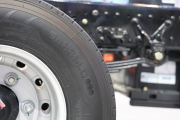 ���桤��X7 ���� ��ɲ 4.18�׵��Ŵ��綯��դʽ�Ῠ ����200.3kWhͼƬ