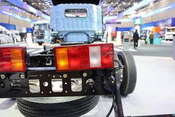 ���桤��X7 ���� ��ɲ 4.18�׵��Ŵ��綯��դʽ�Ῠ ����200.3kWhͼƬ